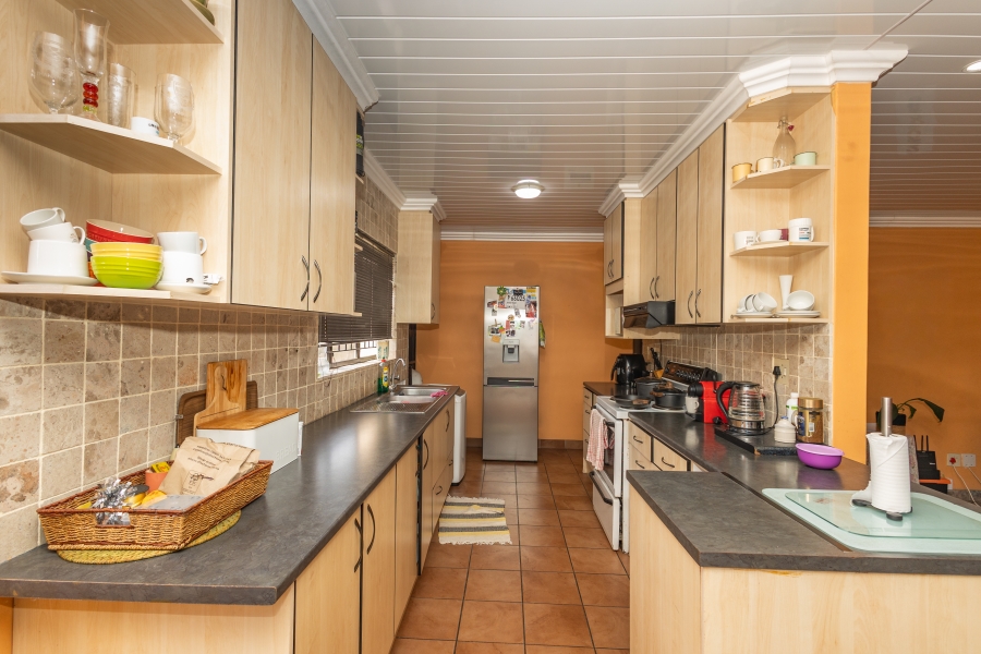 4 Bedroom Property for Sale in Riverton Western Cape